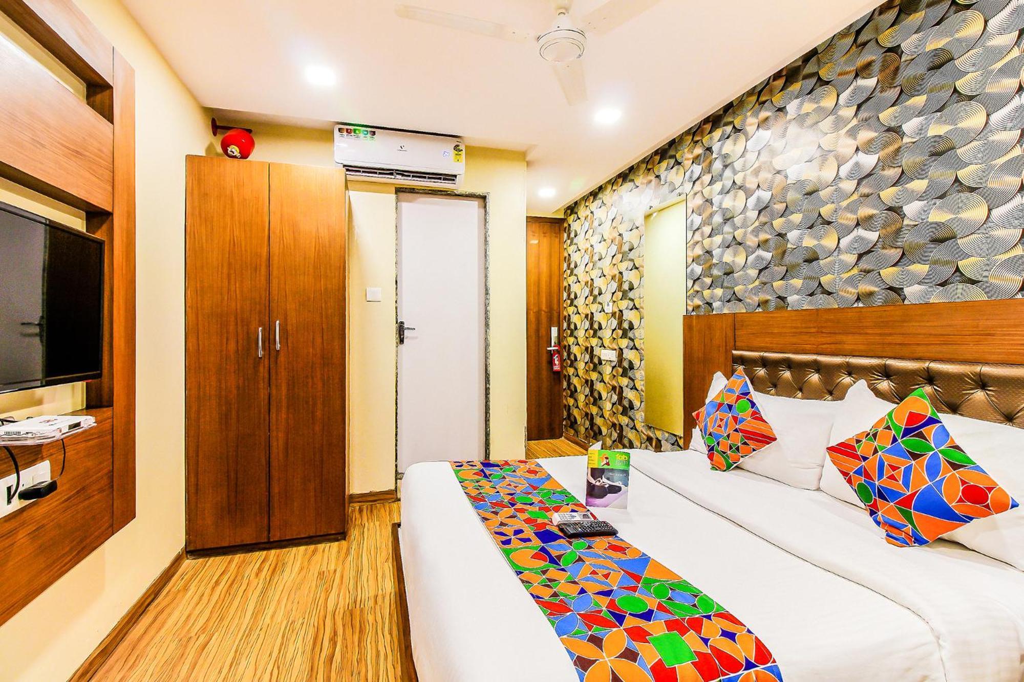 FabHotel Arton Suites Mumbai  Buitenkant foto