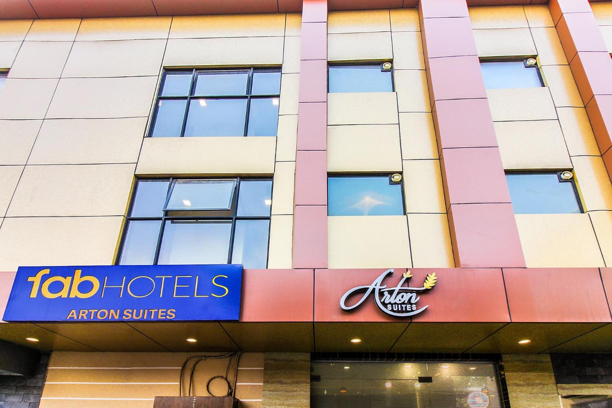 FabHotel Arton Suites Mumbai  Buitenkant foto