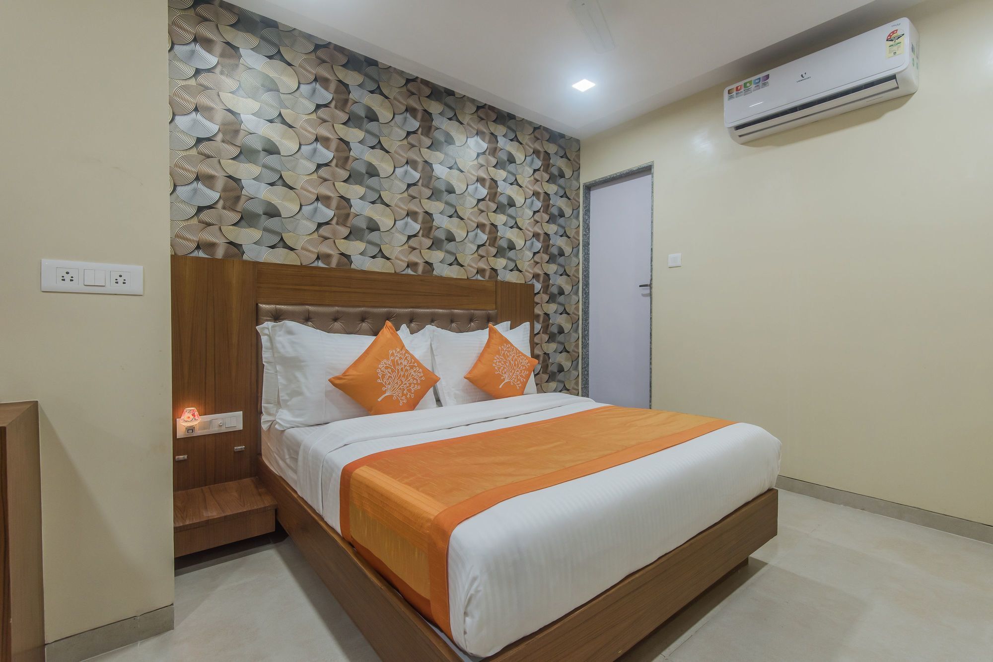 FabHotel Arton Suites Mumbai  Buitenkant foto