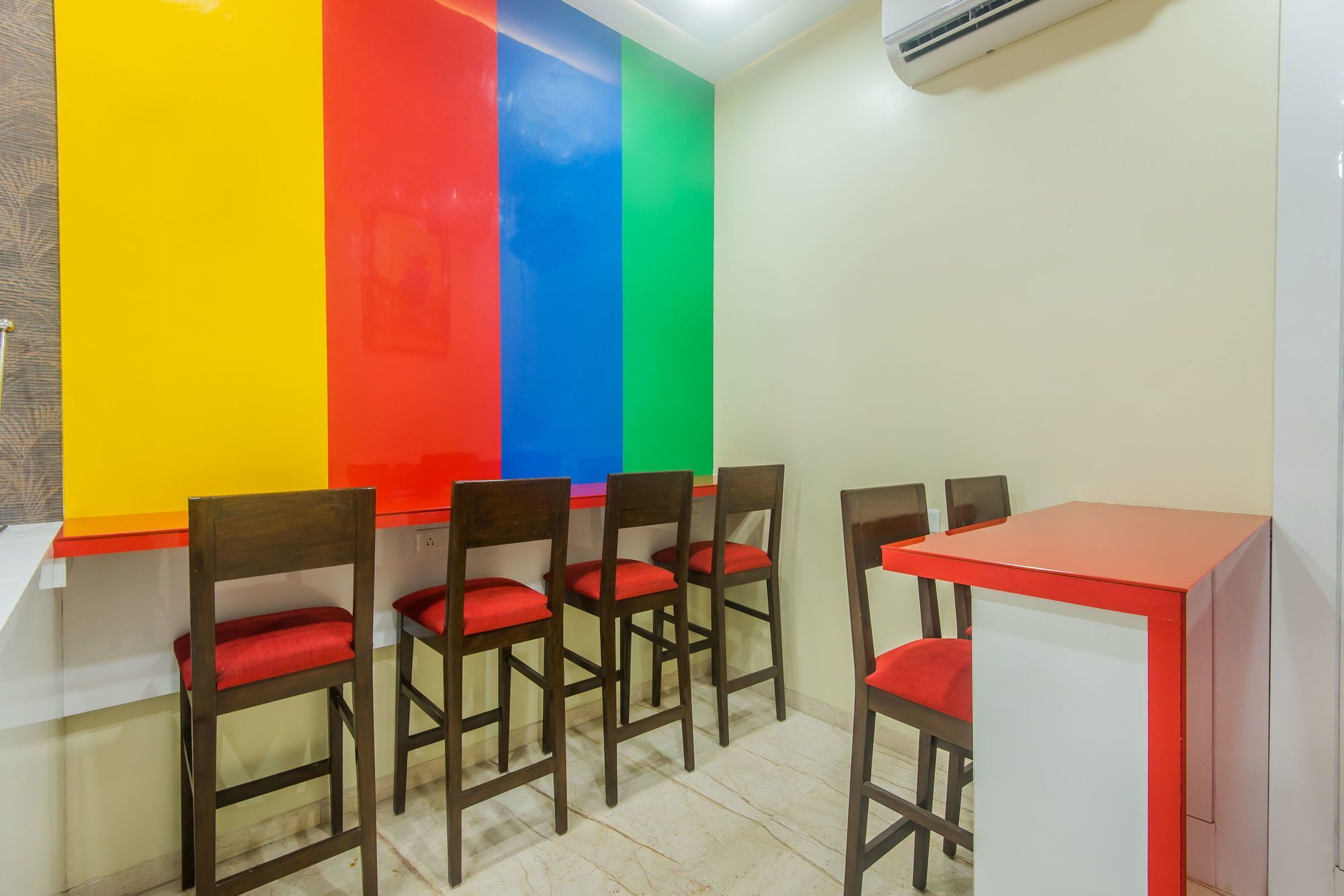 FabHotel Arton Suites Mumbai  Buitenkant foto