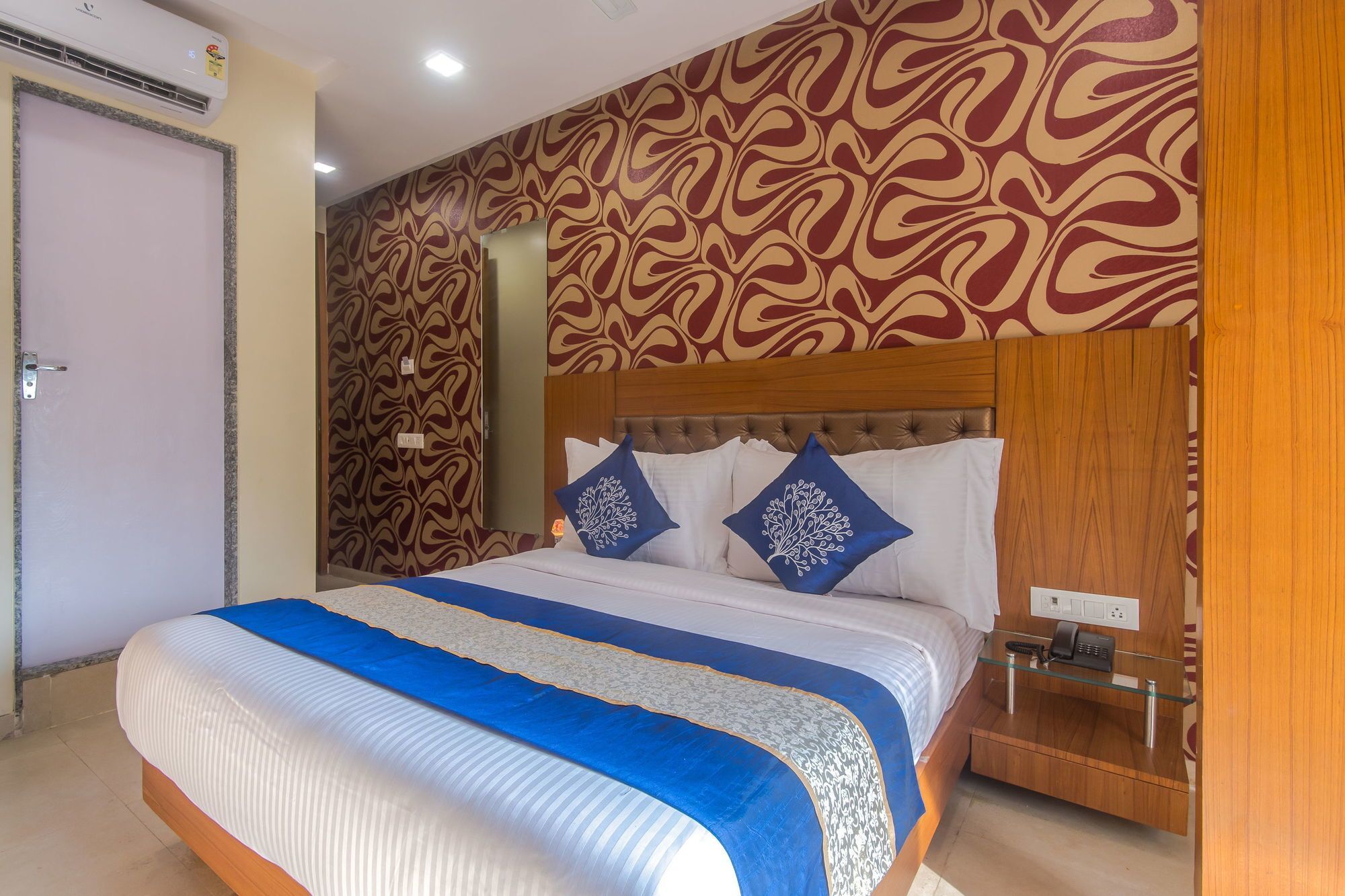 FabHotel Arton Suites Mumbai  Buitenkant foto