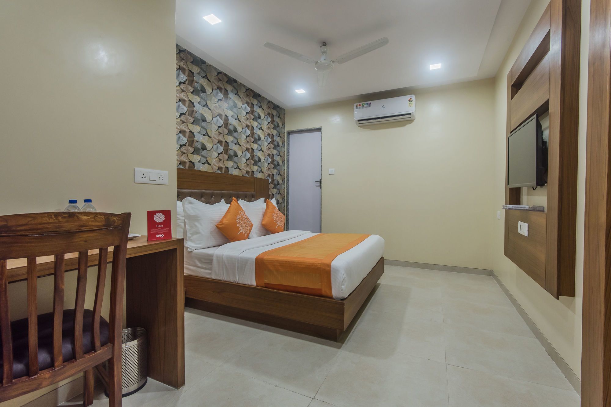 FabHotel Arton Suites Mumbai  Buitenkant foto